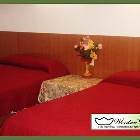 ساوغيرتيس Wenton Motel الغرفة الصورة